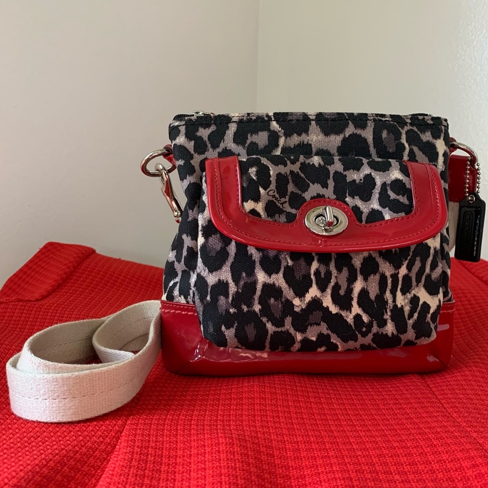HOLD FOR LAVONNE Coach Ocelot Swingpack Cheetah Print Crossbody Bag - Picture 2 of 12